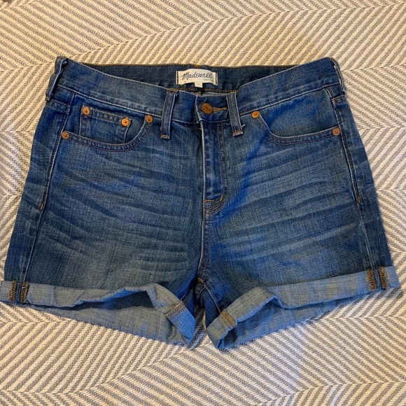 Madewell Pants - Madewell boyfriend shorts size 27, like new!